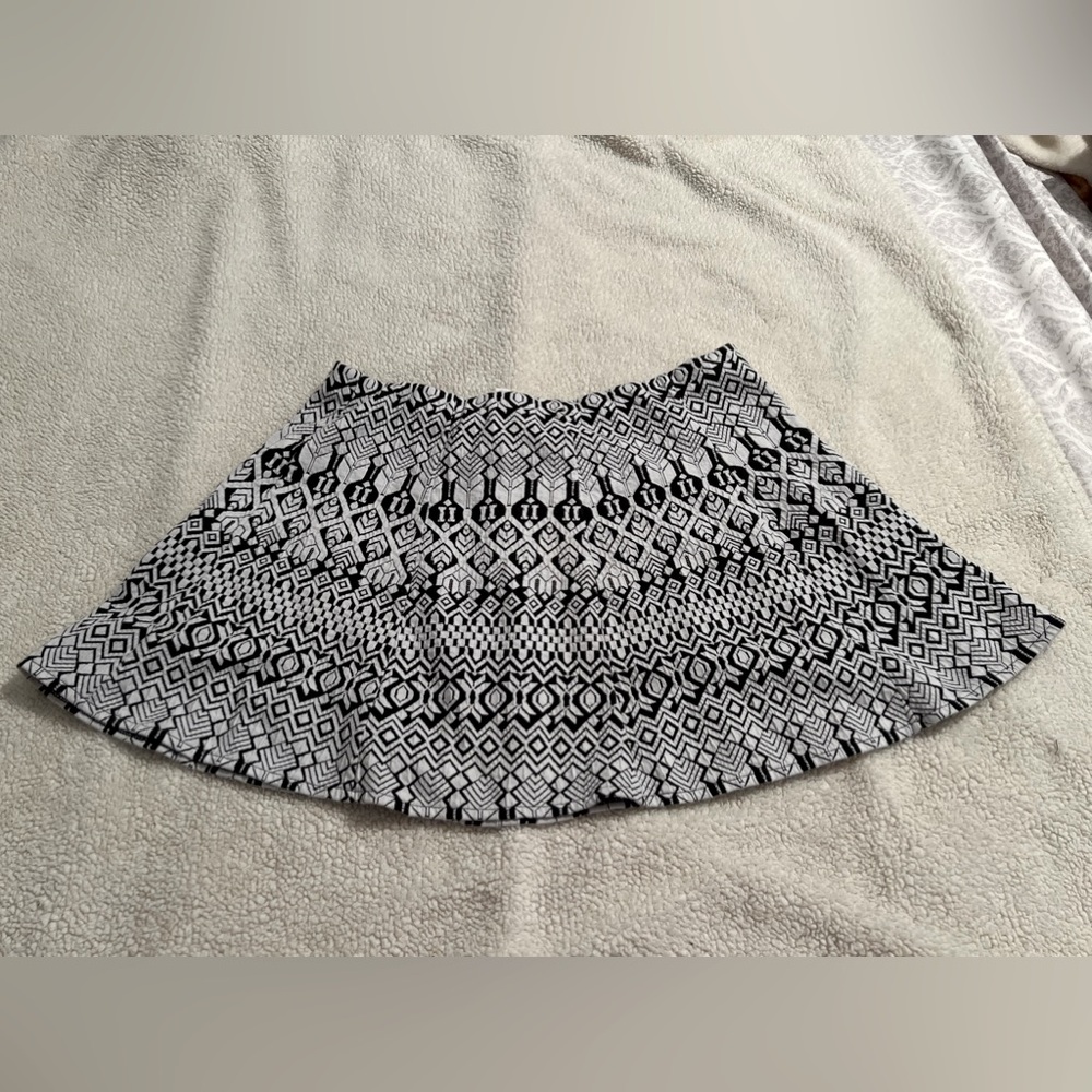 Aeropostale tribal y2k mini skirt
